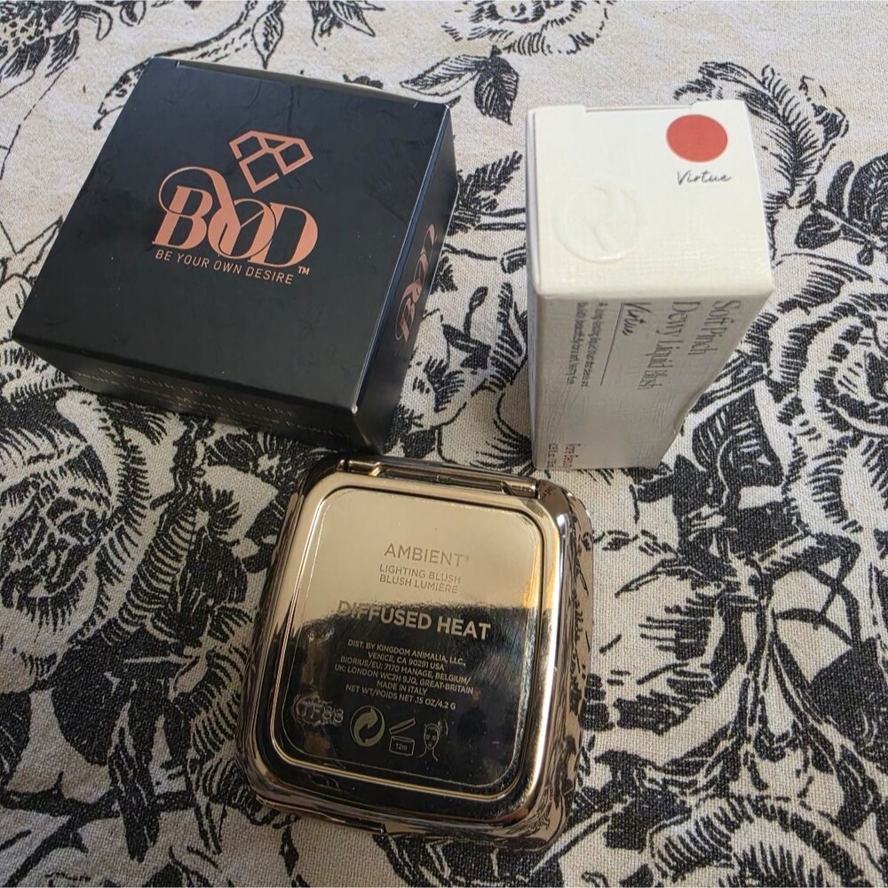Hourglass & Rare Beauty Blush + BOD Translucent Powder Bundle Value $100 - Picture 9 of 12